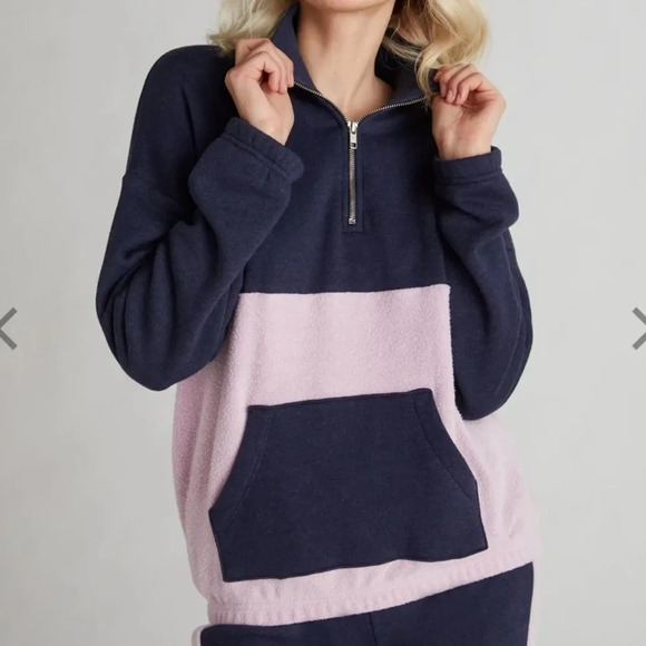 NWT Wildfox Lea Color Block Half Zip Sweatshirt - Picture 2 of 6